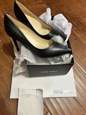 NWT Nine West Black Pointed-Toe High Heel Pumps